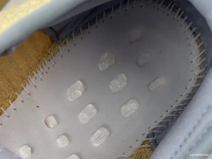 350 Linen Boost Adidas Yeezy V2 FY5158 0502